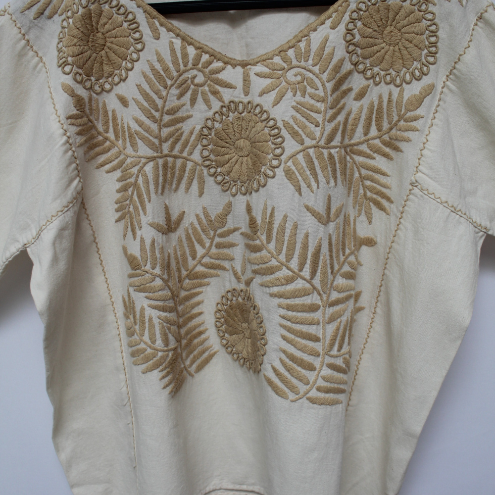 Blusa beige