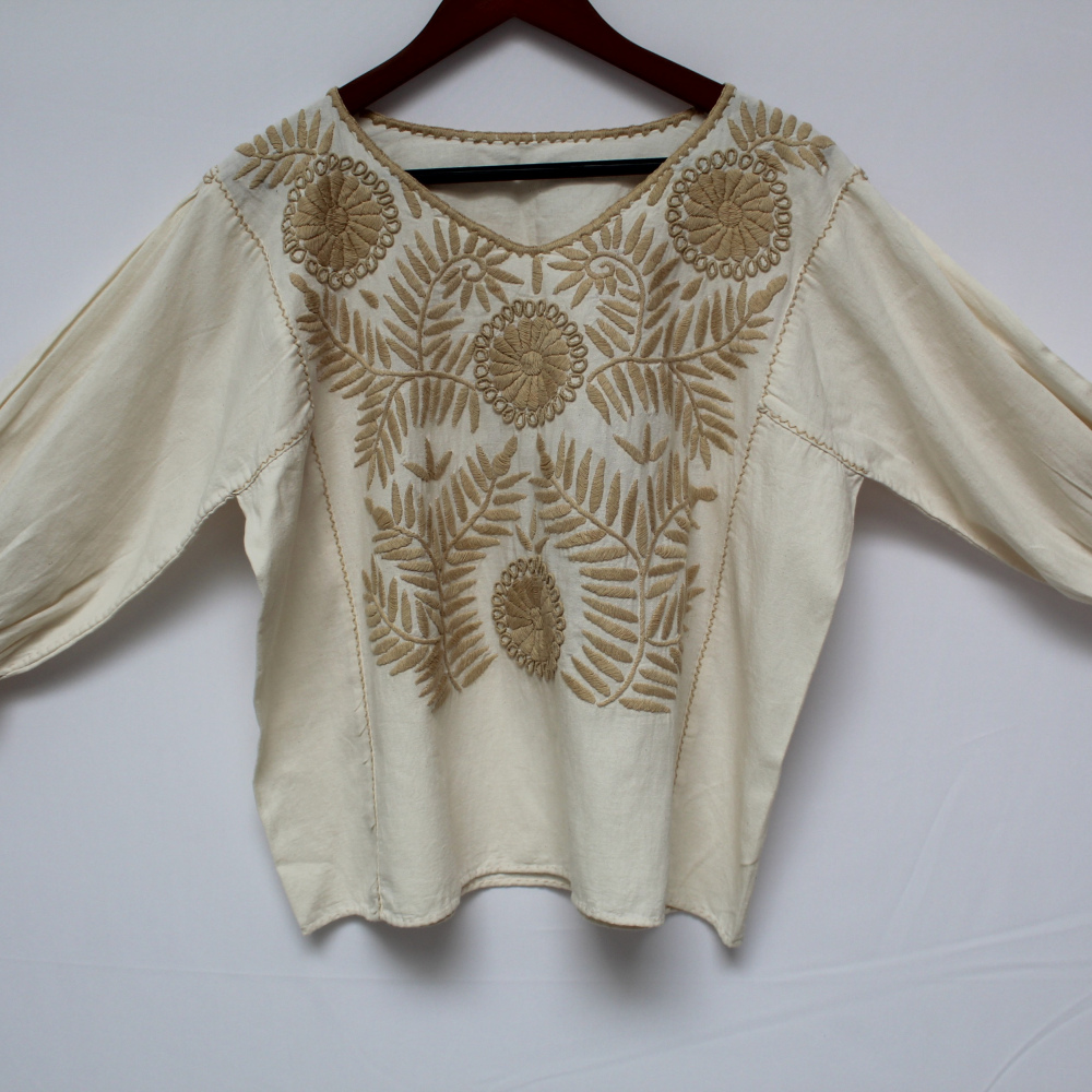 Blusa beige